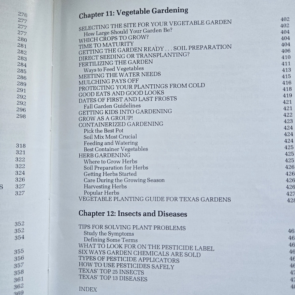 Neil Sperry's Complete Guide To Texas Gardening, hardcover - Picture 7 of 16